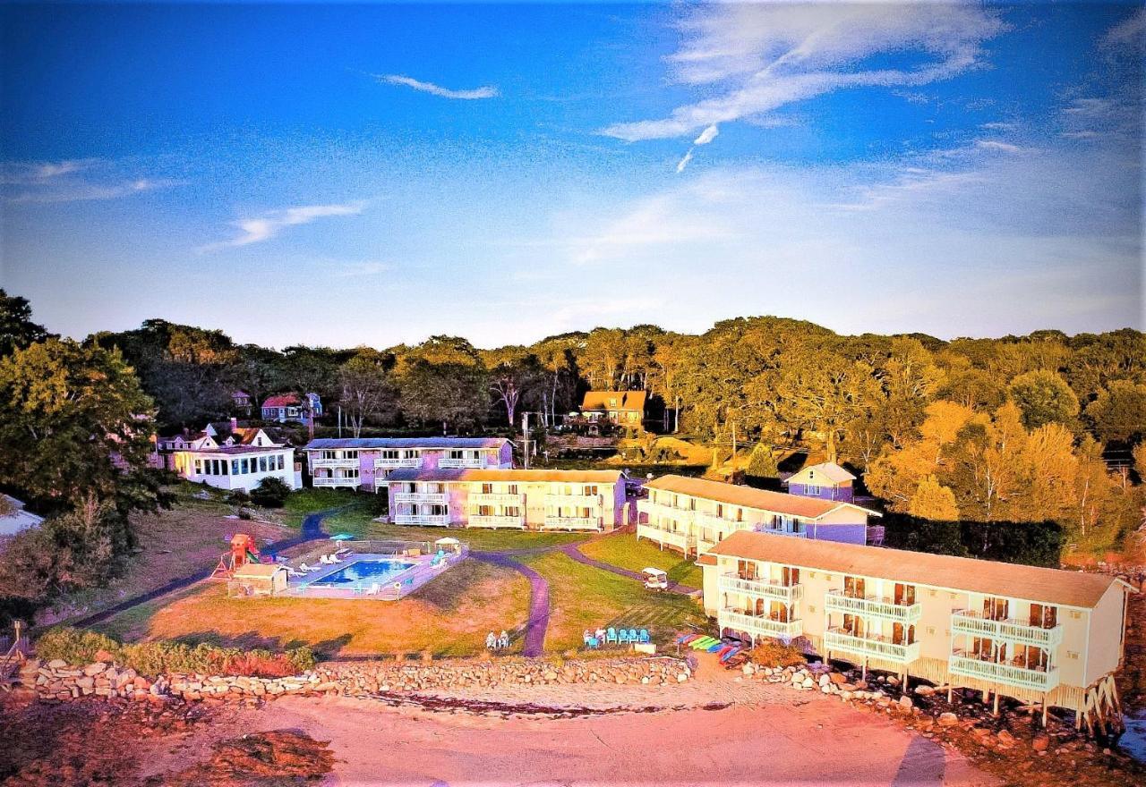 Smugglers Cove Inn Dayville Ngoại thất bức ảnh